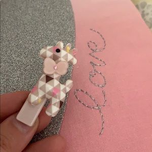 Adorable girls hair clip 👧🏻